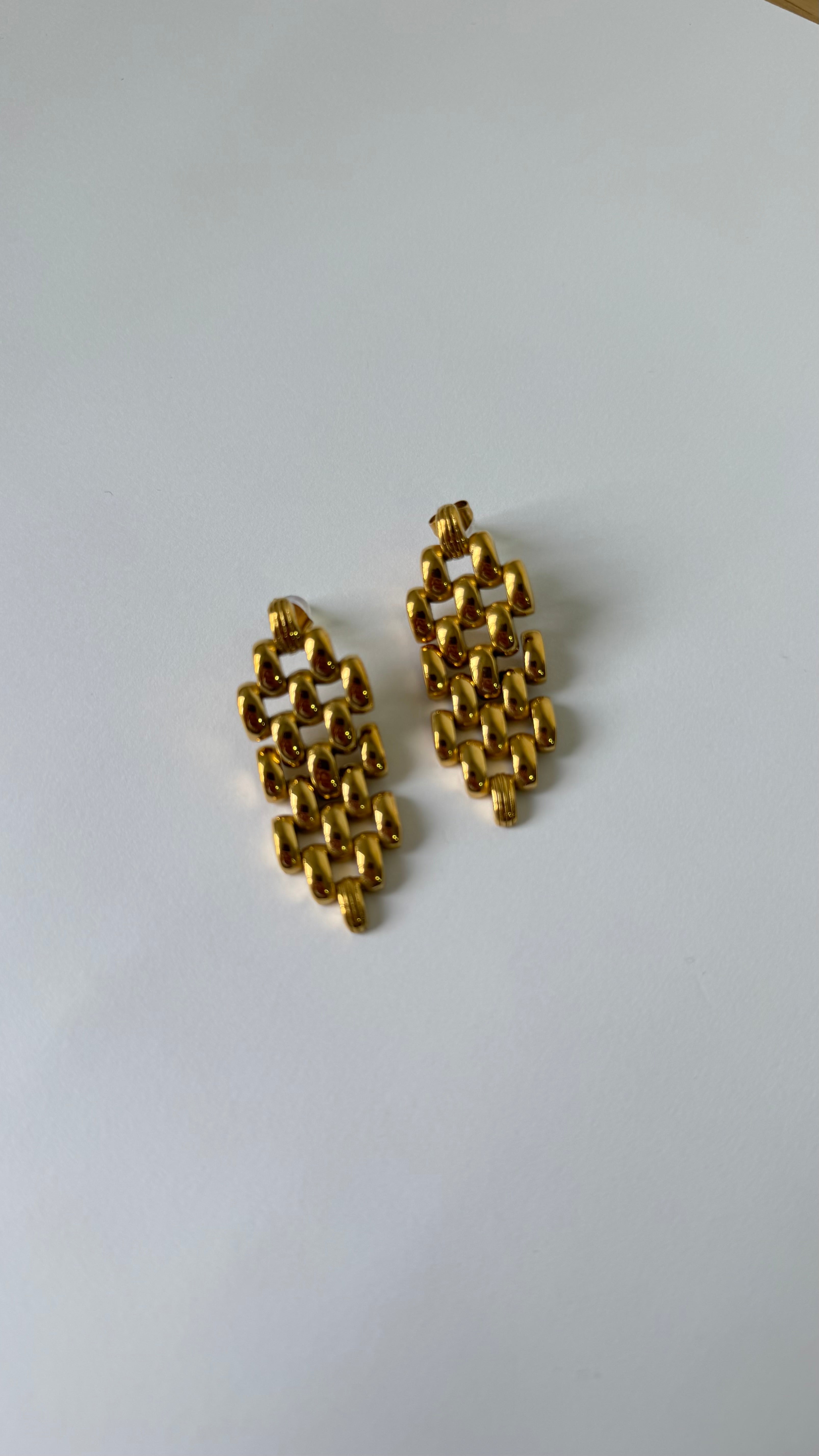 PENDIENTES NEKANE