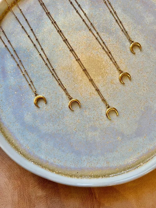 COLLAR MEDIA LUNA