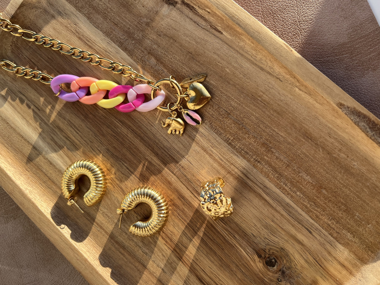 SUMMER NECKLACE