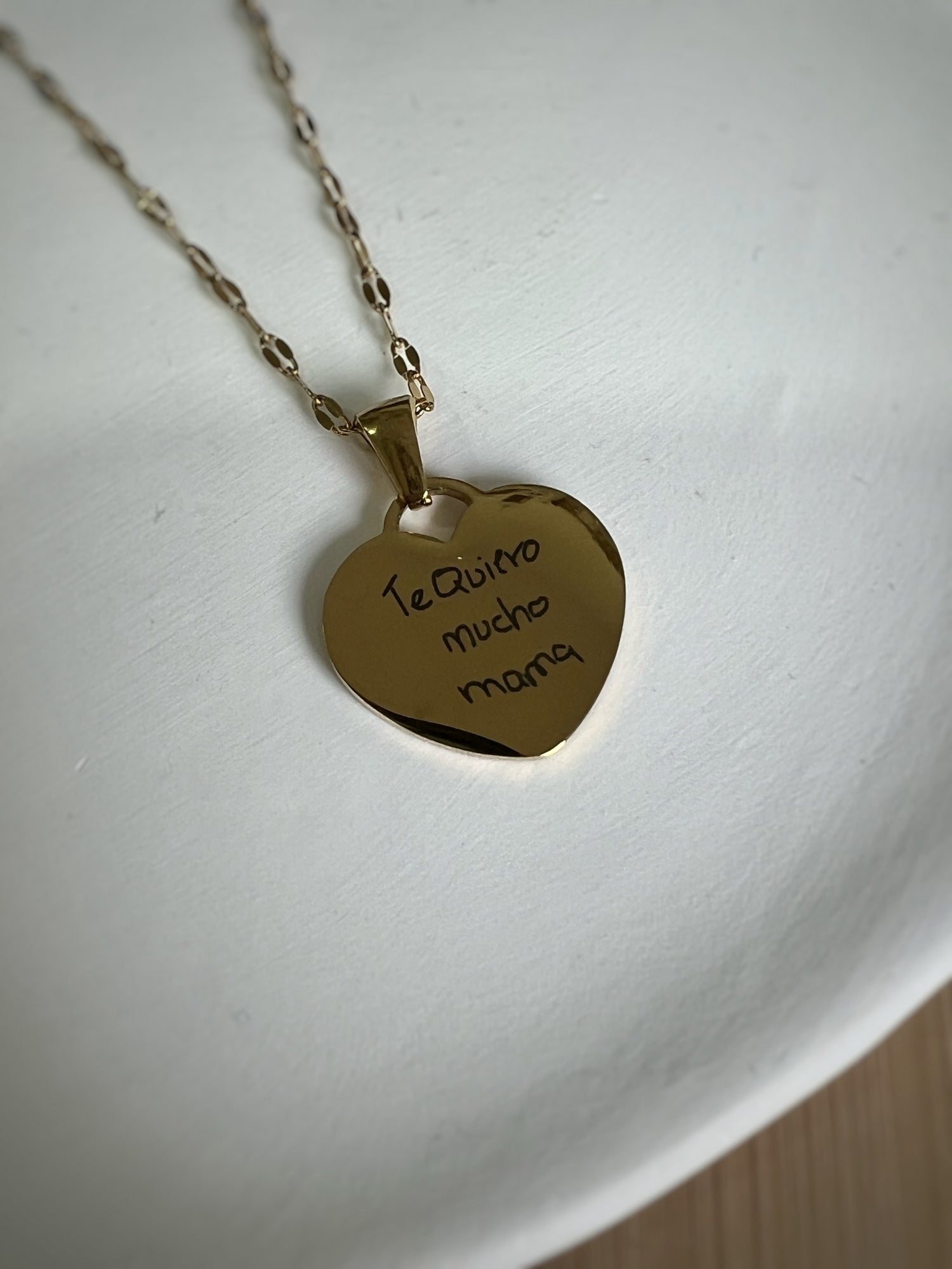 COLLAR MARA