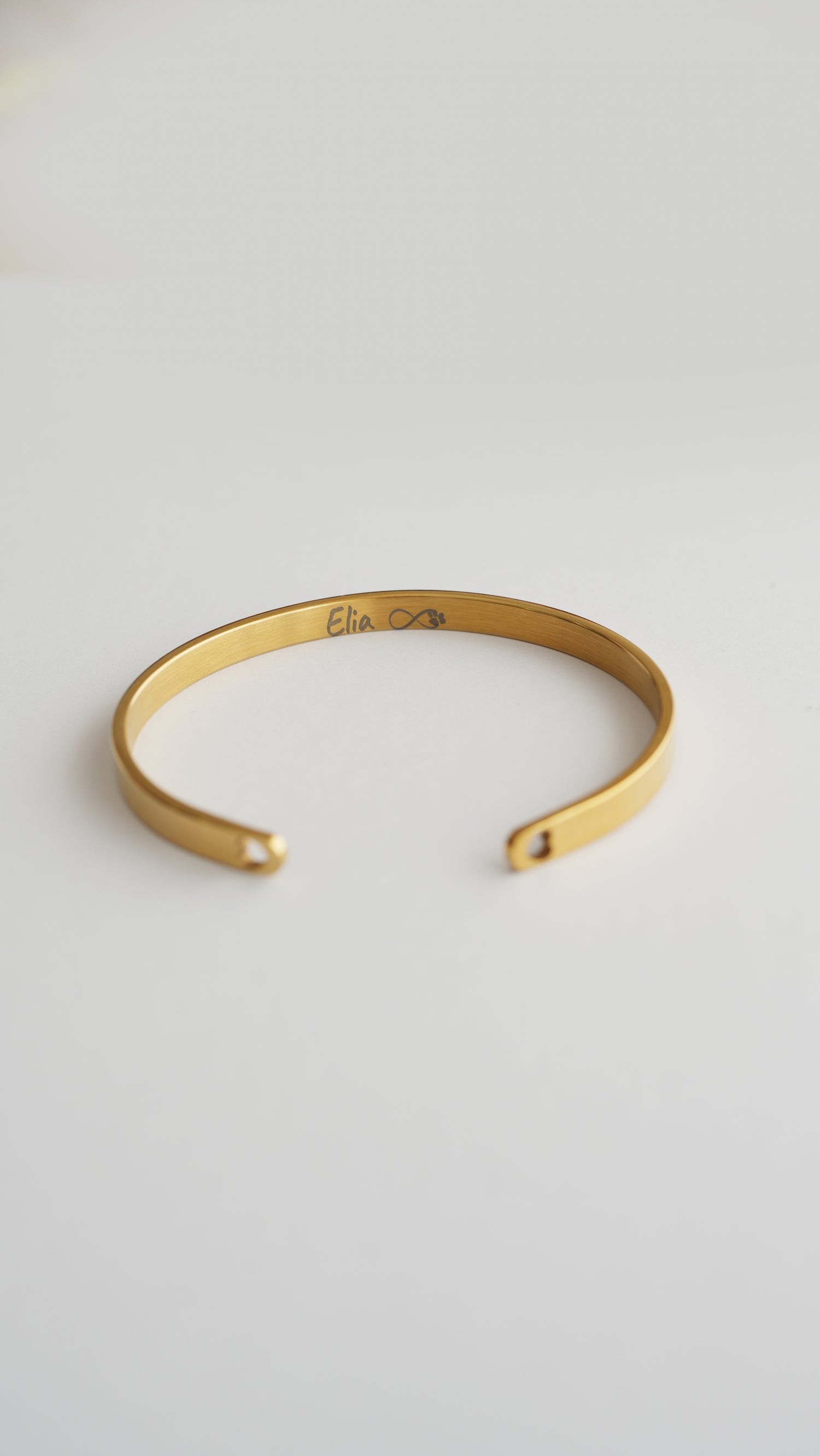 PULSERAS ISIS
