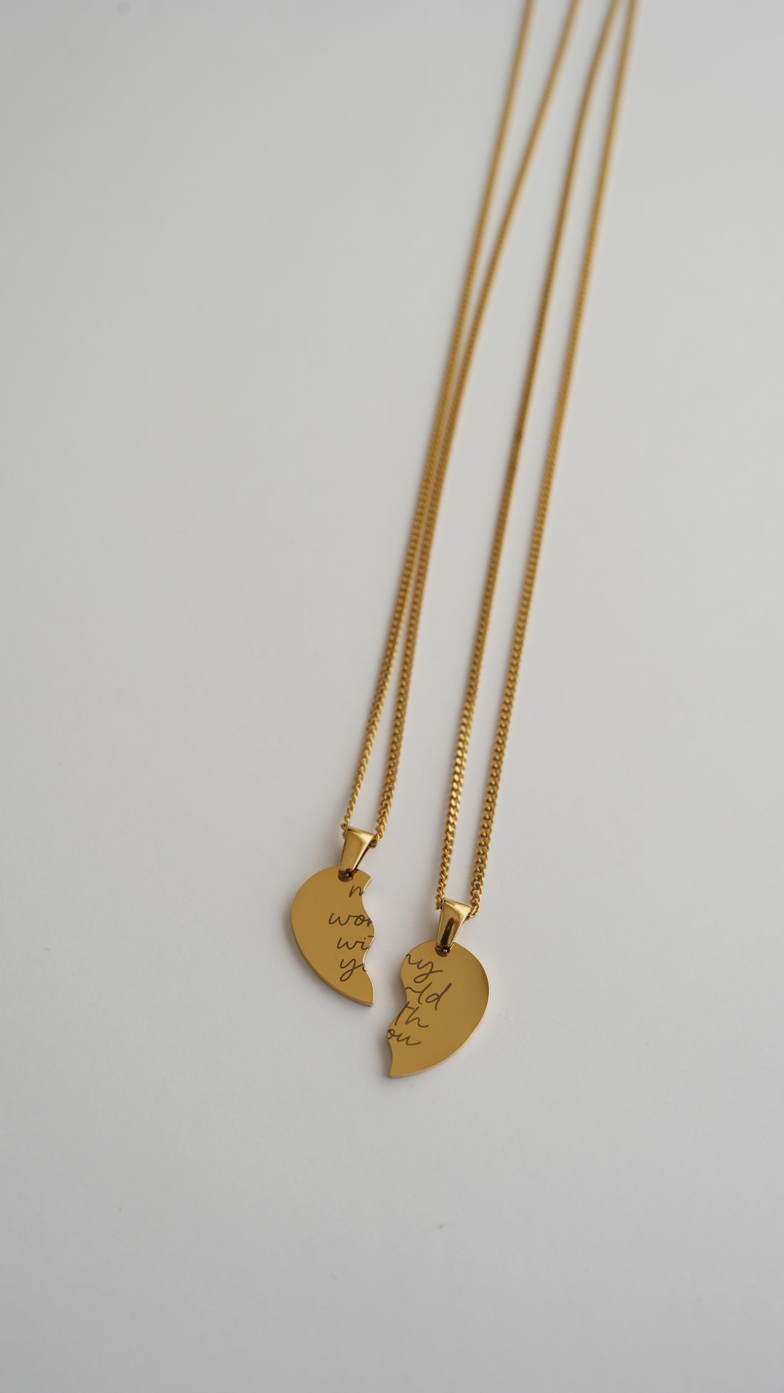 JUEGO DE DOS COLLARES MIKA