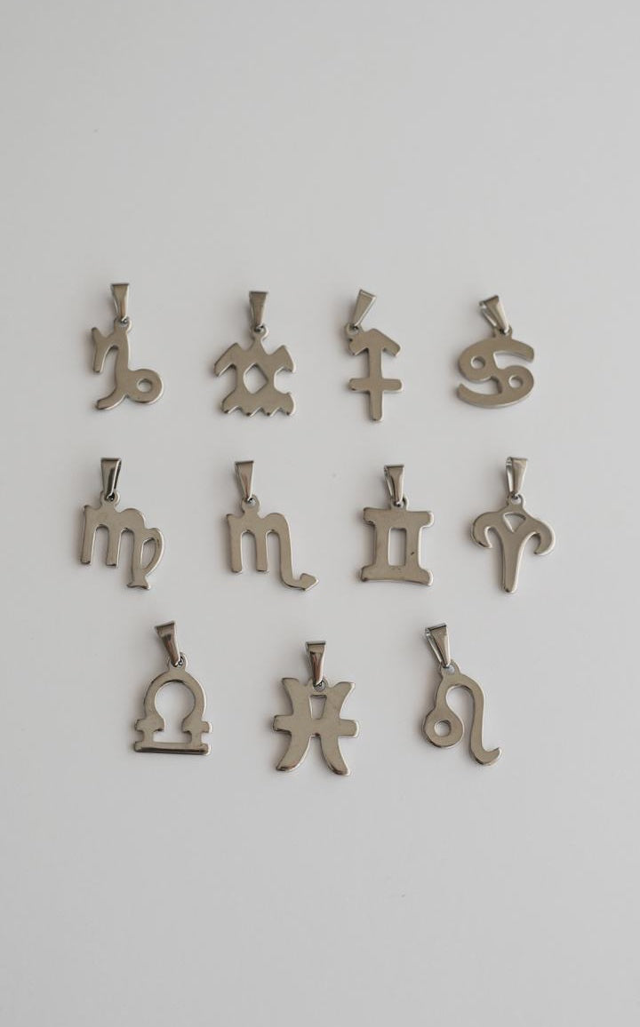 COLLAR ZODIACO