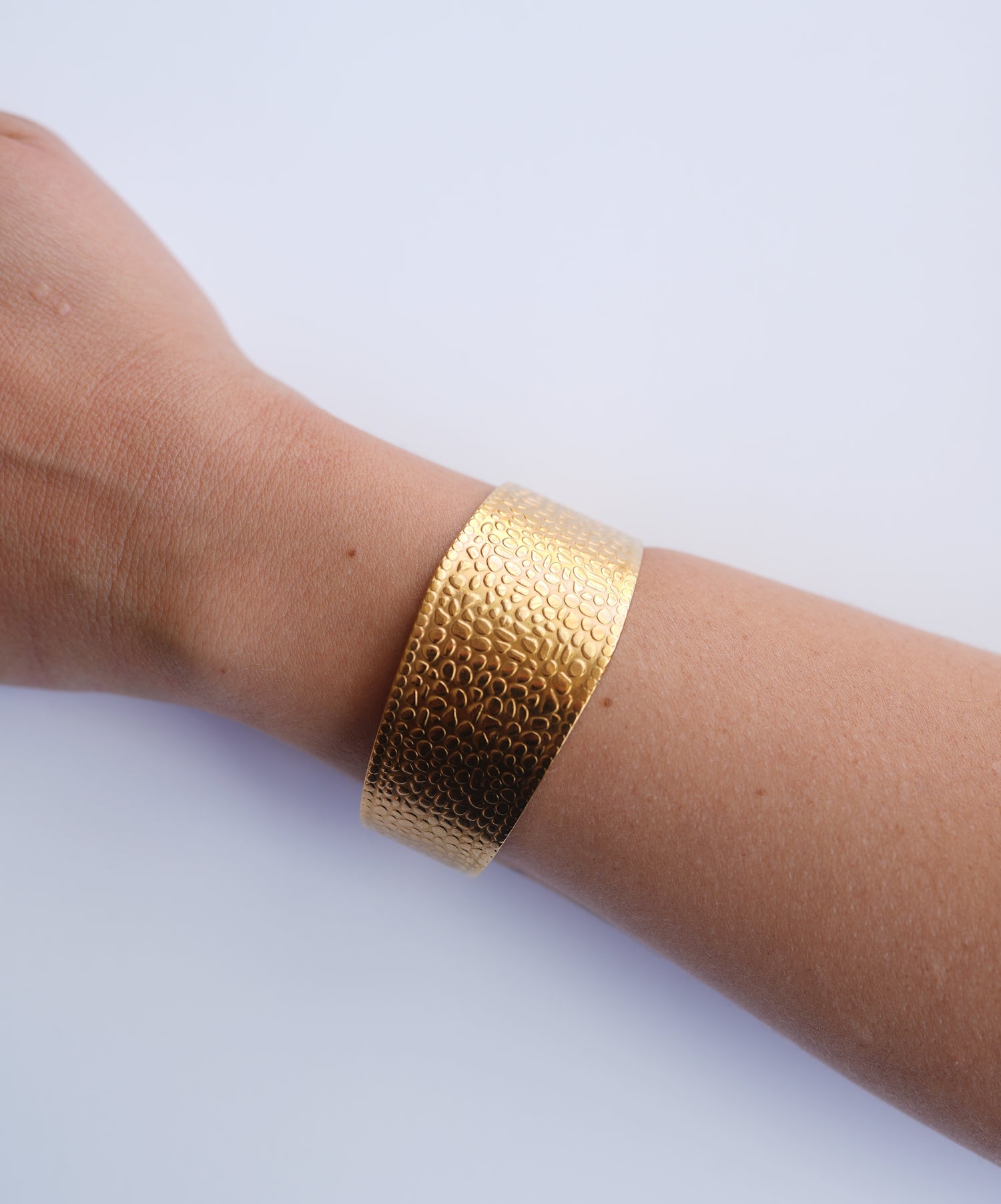 PULSERA MERA