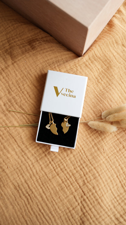 JUEGO DE DOS COLLARES ETERNO