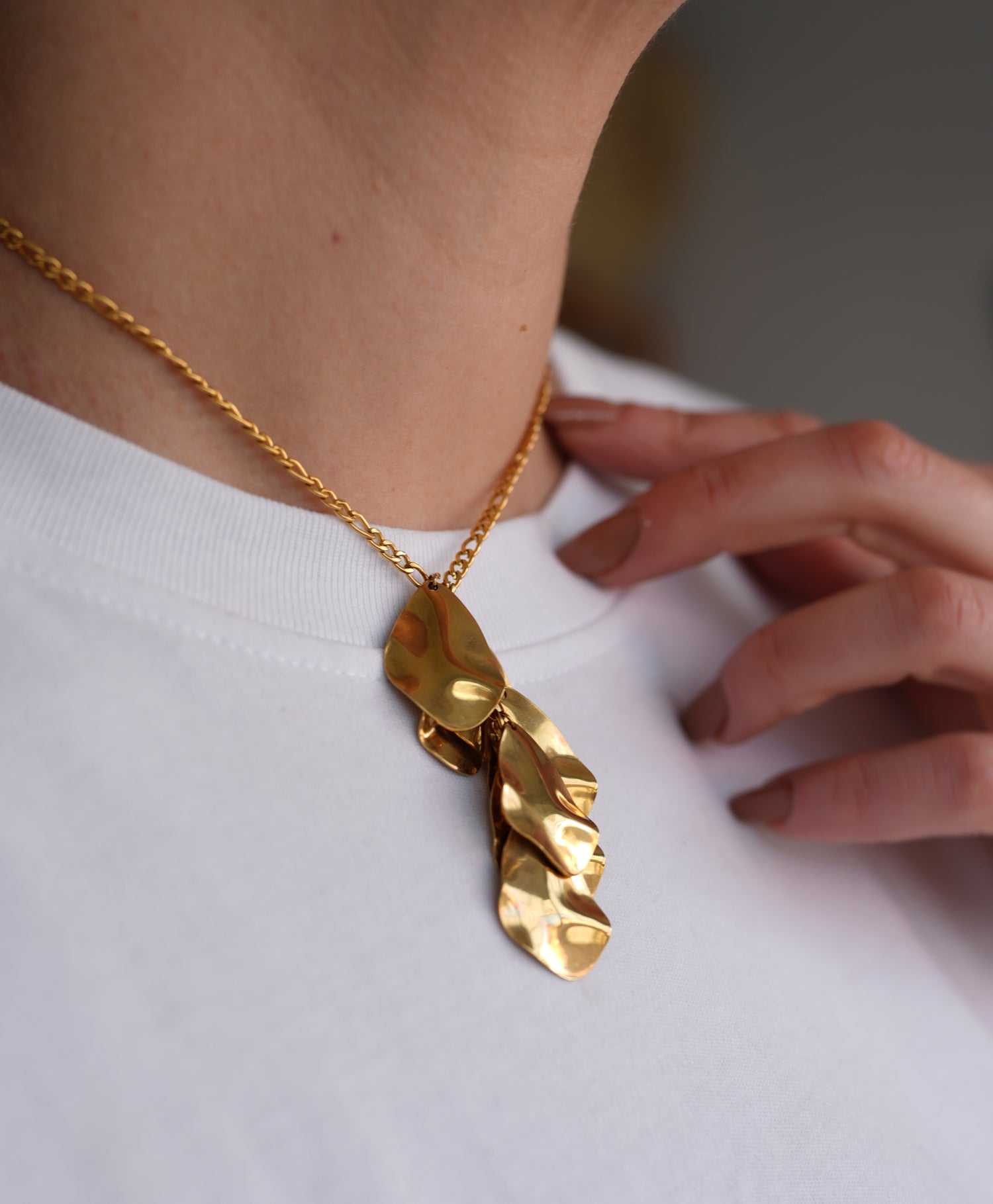 CHOKER DONA