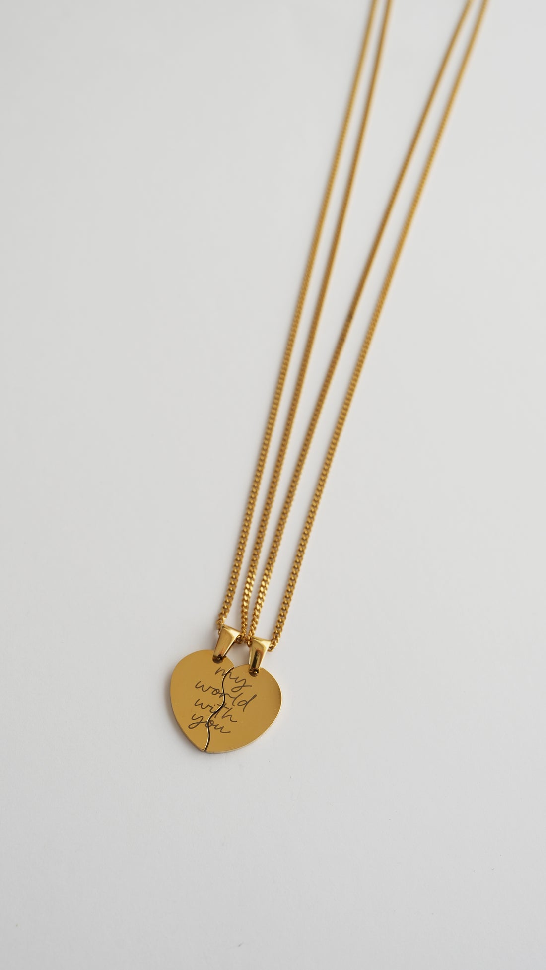 JUEGO DE DOS COLLARES MIKA