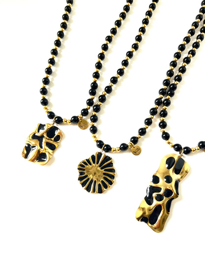 COLLAR BLACK