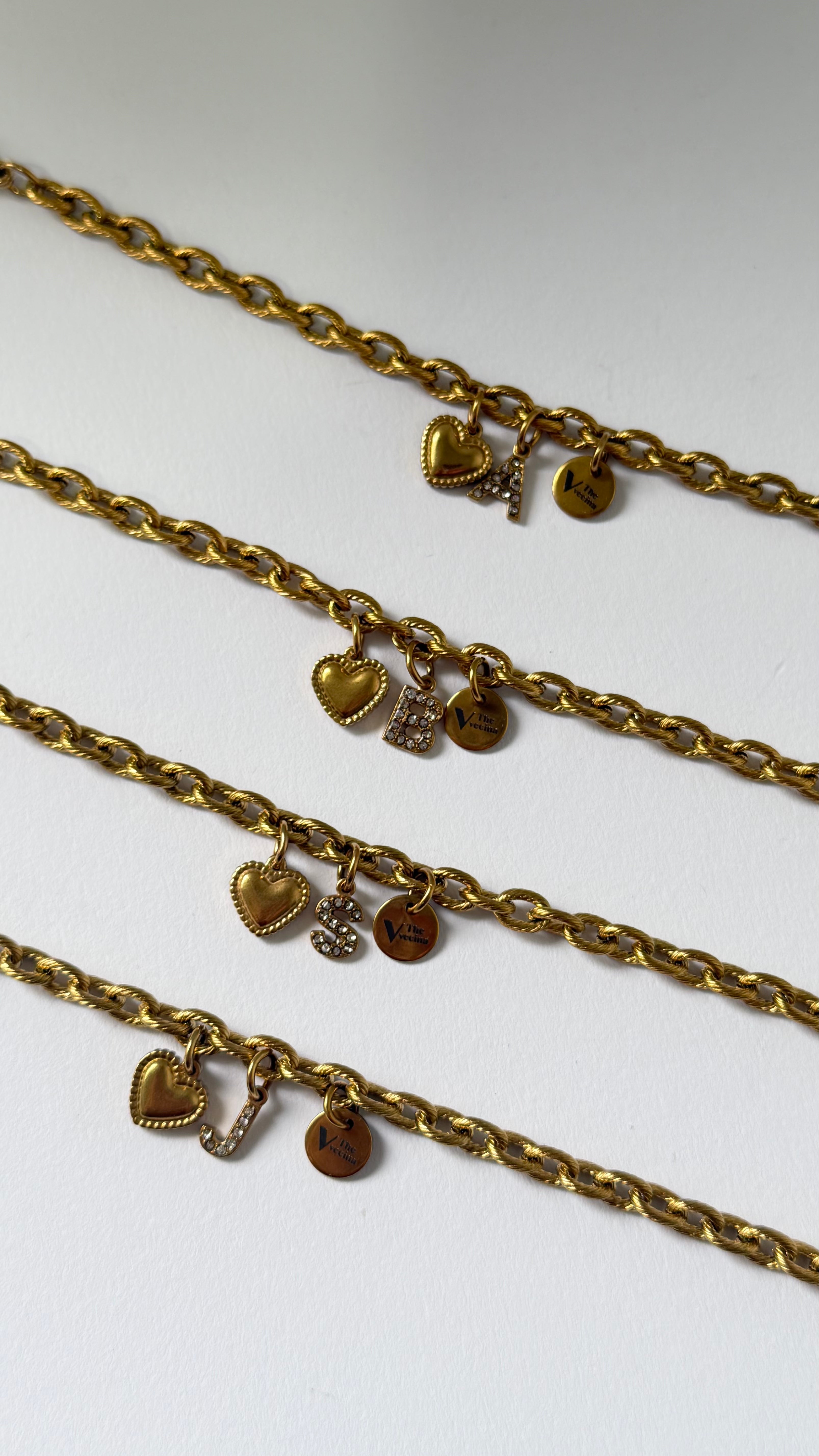 PULSERA INICIAL